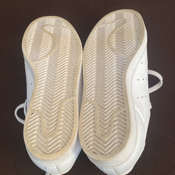 Adidas men’s size 5.5 fit a woman’s 7.5 - Picture 3 of 5